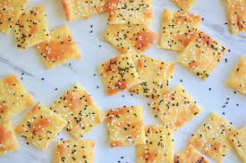 Are Crackers Low Carb? What You Need to Know About Crackers on Keto