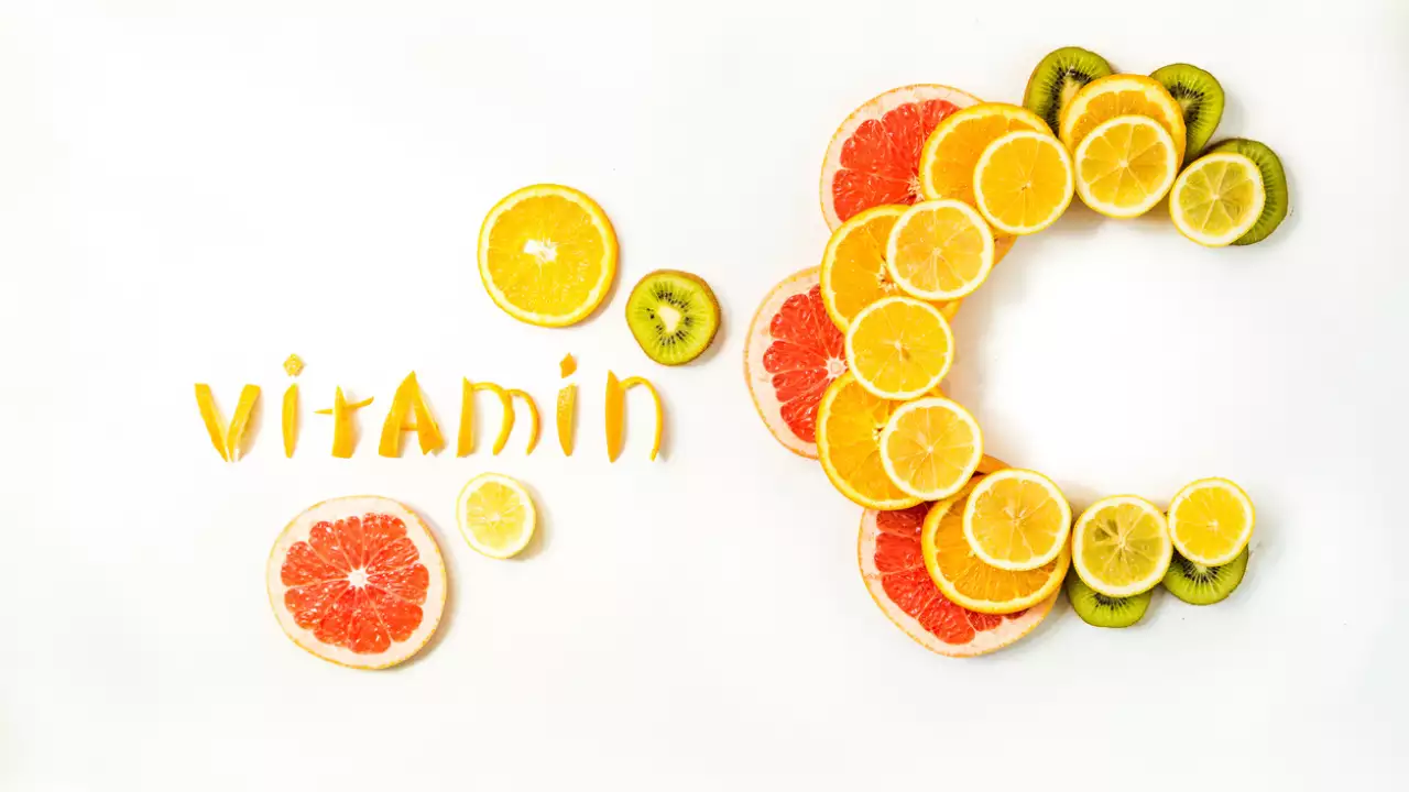 Harnessing the Power of Vitamin C: Benefits for Skin Health and Immunity